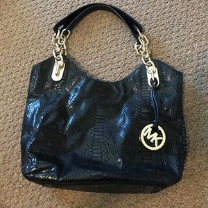 Michael Kors purse! Great condition!