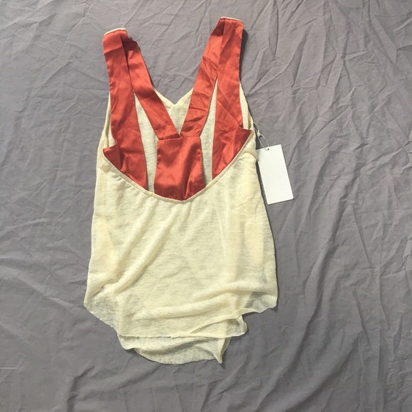 LNK Landscape Very Pale Yellow Tank w/ Silk Straps - Picture 2 of 2