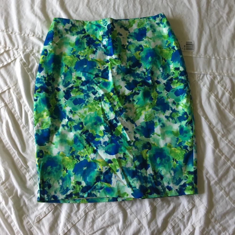 Size 4 pencil skirt