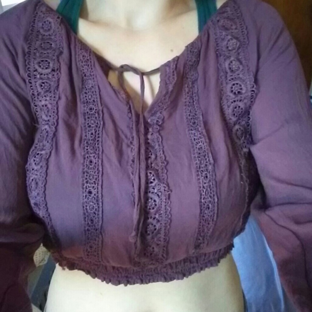 Tillys boho crop top purple long sleeve