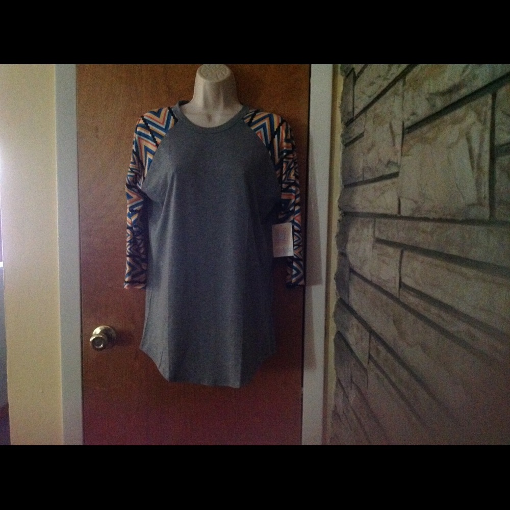 Women's LuLaRoe Randy S Shirt