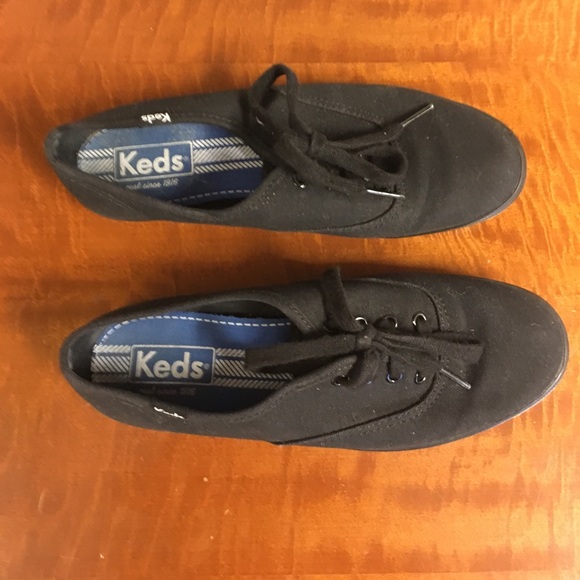 Keds Champion Originals Black Women Size 6 - Picture 2 of 4
