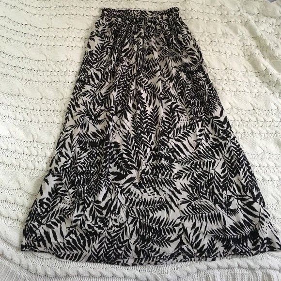 Flower Maxi Skirt by GAP - Picture 1 of 3