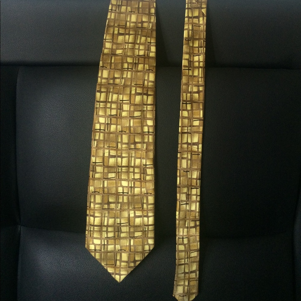 J.Garcia tie