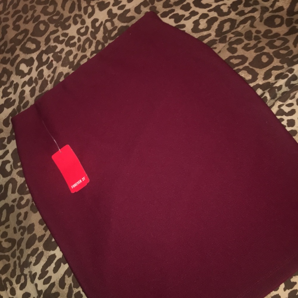 Burgundy Forever 21 bodycon mini skirt
