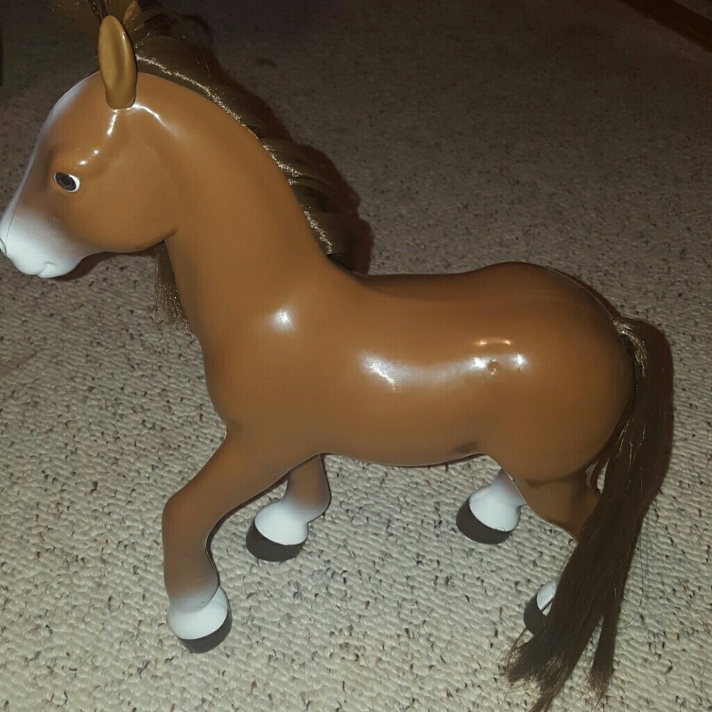 American girl horse with pink saddle