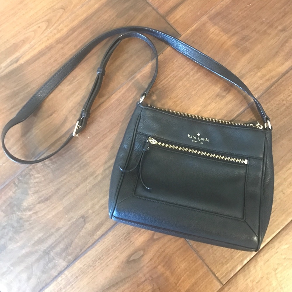 BLACK CROSSBODY KATE SPADE PURSE