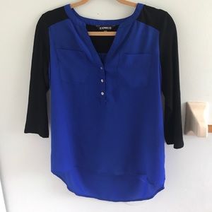 Fun black and blue mid sleeve top