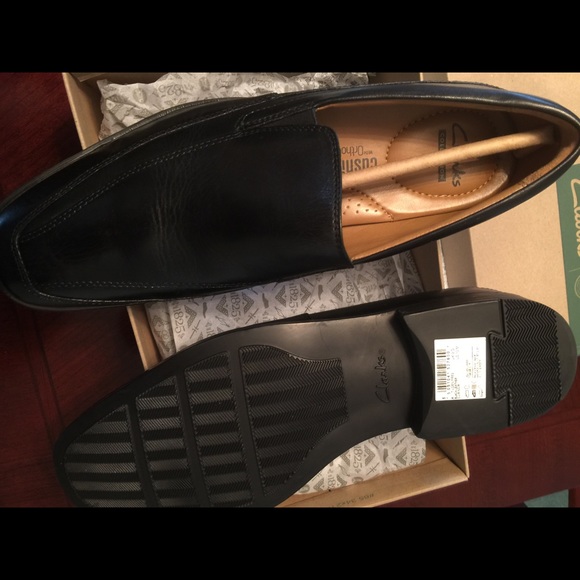 Clarks Collection Tilden Free Dress Shoes