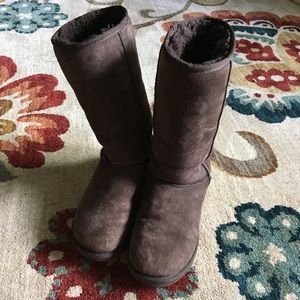 Classic Brown Uggs