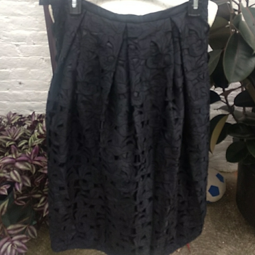 (Gifted w/trade)Talbots midline skirt - Picture 4 of 5