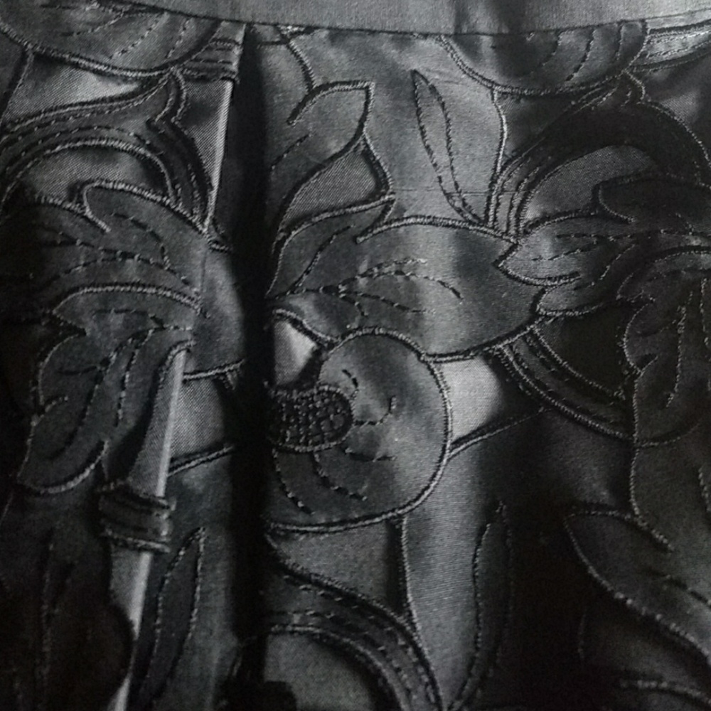 (Gifted w/trade)Talbots midline skirt - Picture 5 of 5