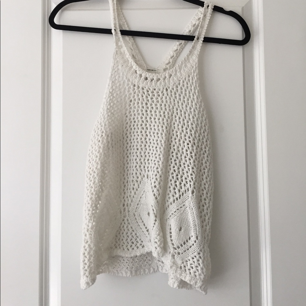 White knitted crop top