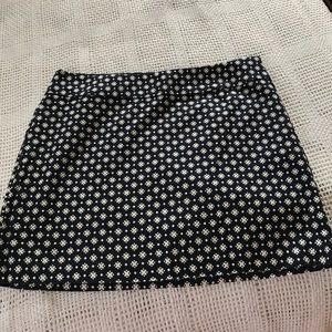 Old Navy Skirt Size 6 NWOT