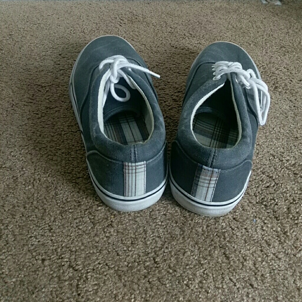 Thom Mcan Canvas Sneaker - Picture 4 of 4