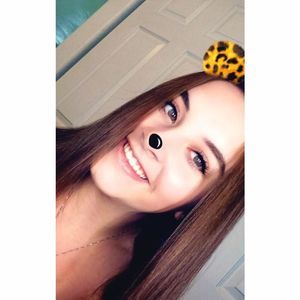 Meet your Posher, Brooke