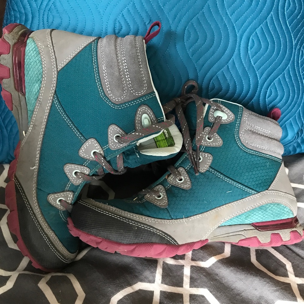 Ahnu Sugarpine waterproof hiking boots