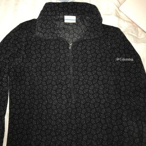 Women's small Columbia fleece pull over