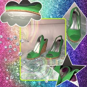 Jessica Simpson green cork wedges size 8 1/2