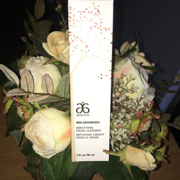 SPECIAL! Arbonne RE9 Adv. - Picture 2 of 7