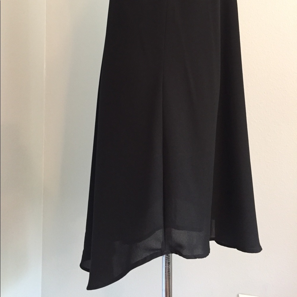 ASTR Evening dress with spaghetti straps, sequins - Picture 7 of 8