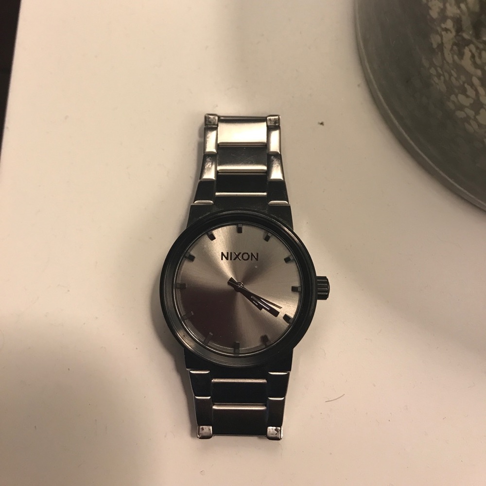 Nixon Watch