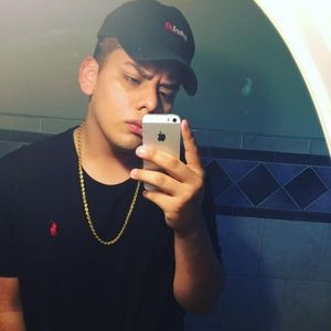 Meet your Posher, Gilberto