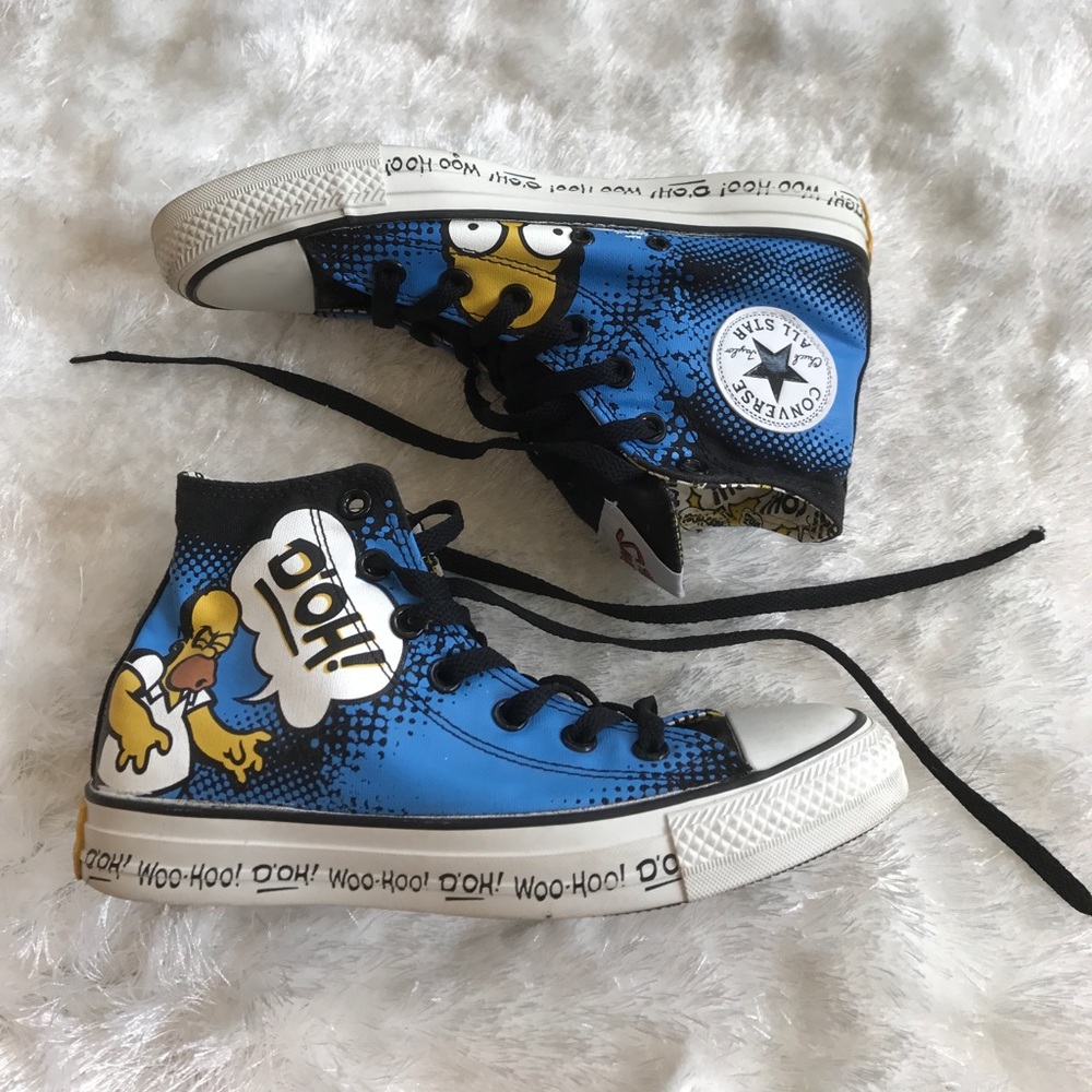 Rare AUTH* converse Simpson edition
