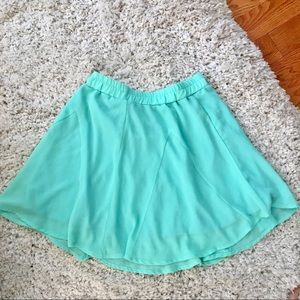 Francesca's mint green skater skirt