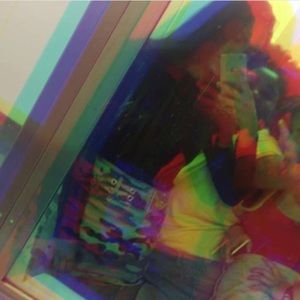 Meet your Posher, Paris