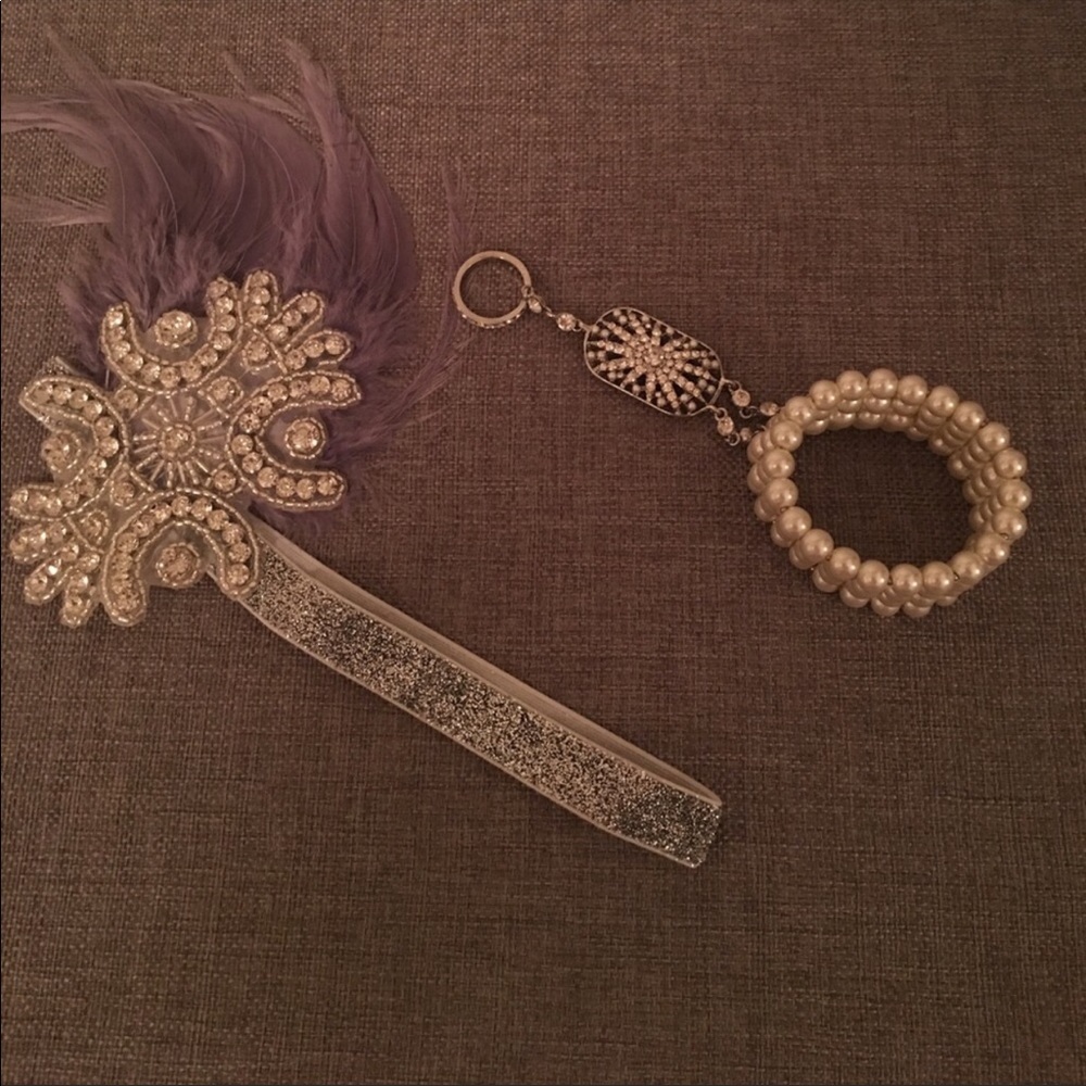 Flapper style feather and rhinestone headband