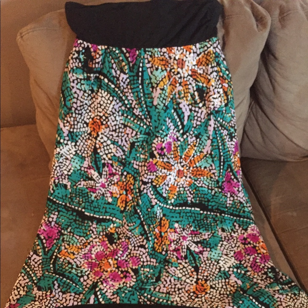 Strapless dress