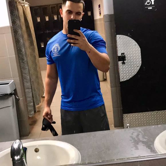 Meet your Posher, Efren - Picture 1 of 1