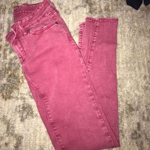 Bullhead red skinny jeans