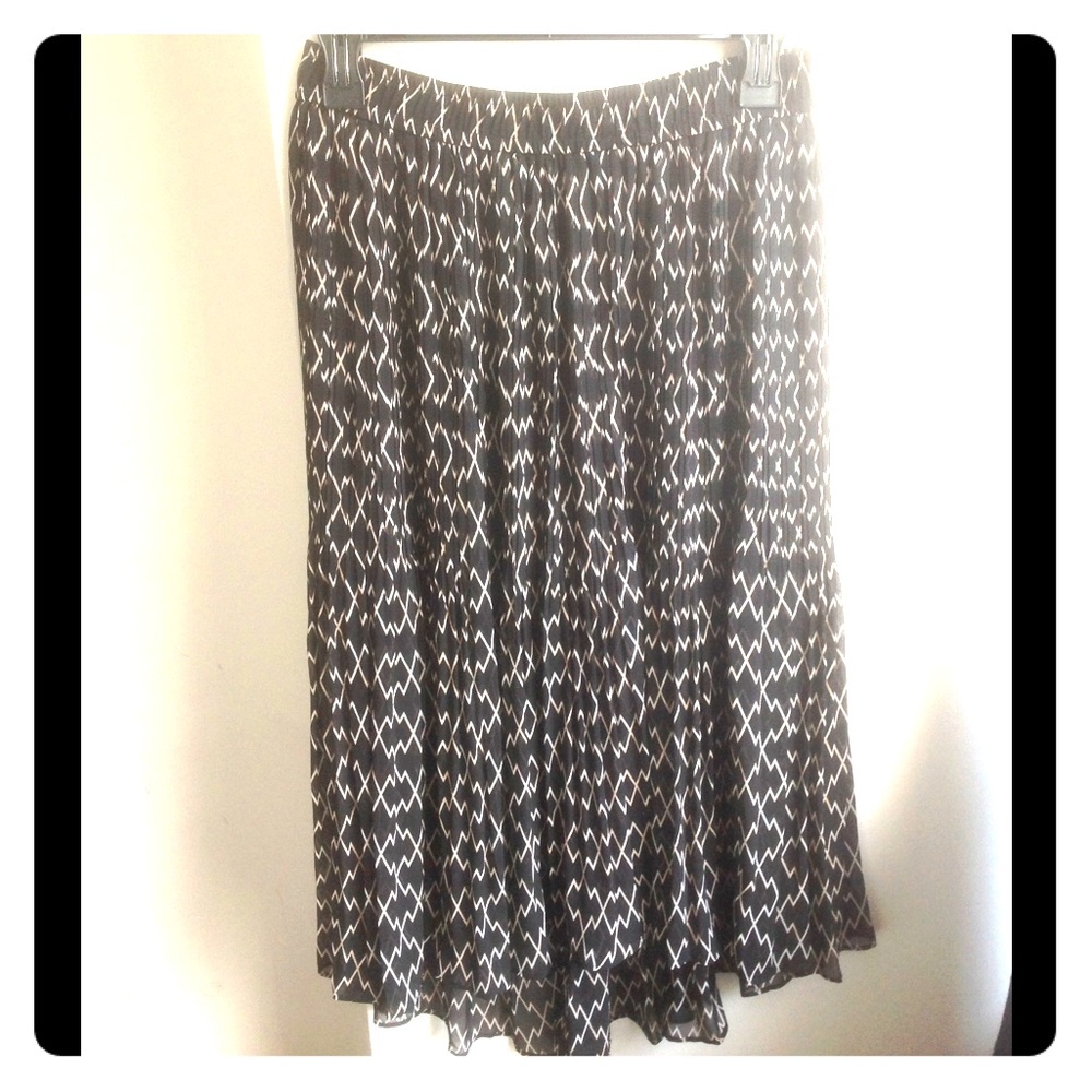 Club Monaco Midi Skirt