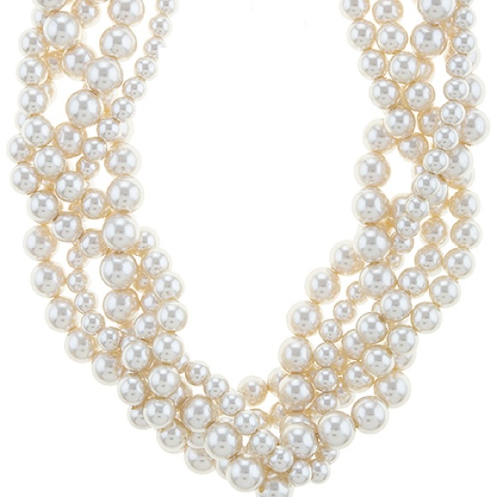 Pretty In Pearls Necklace - Picture 2 of 3