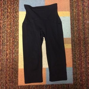 Spans capri leggings