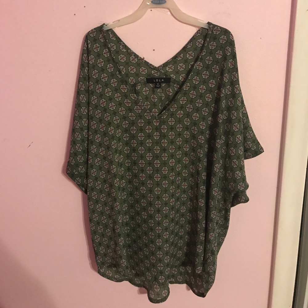 Lightweight blouse