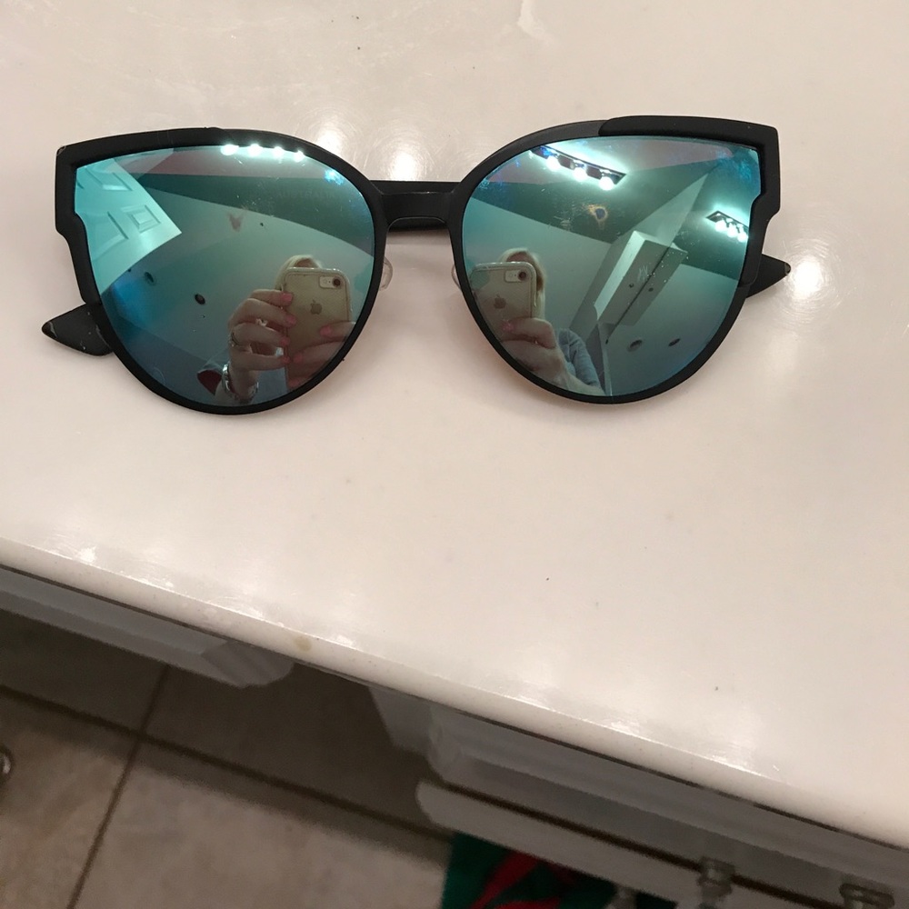 Quay sunglasses