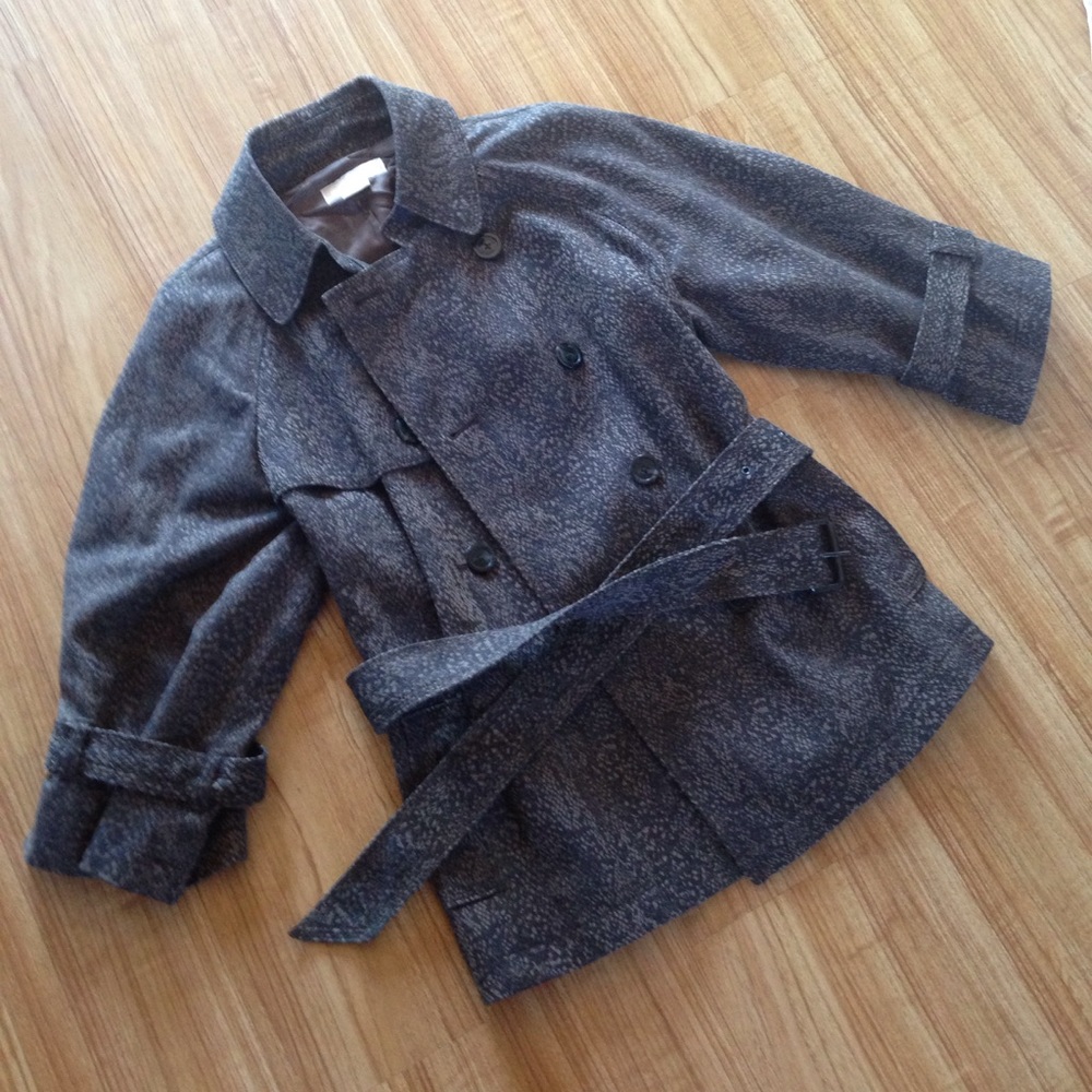 1 Day Sale...Michael Kors jacket/Firm - Picture 5 of 8