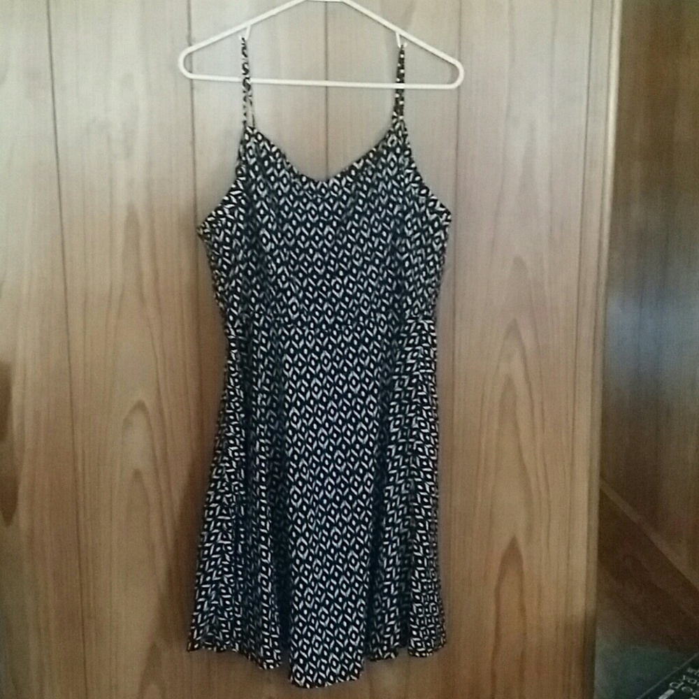 Black and white summer dress