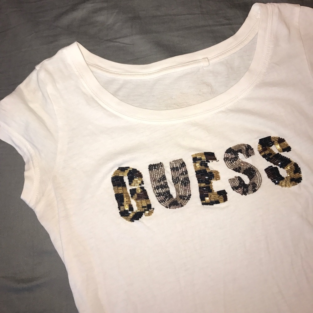 GUESS Tshirt with animal print beaded logo