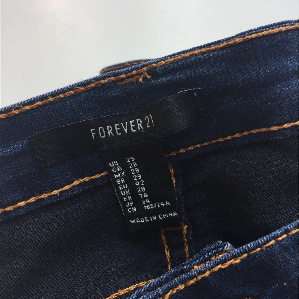 Forever 21 Classic Blue Skinny Jeans - Picture 4 of 4