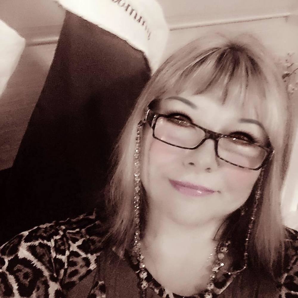 Meet your Posher, Denisa