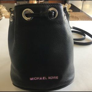 Michael Kors Purse (make offer)