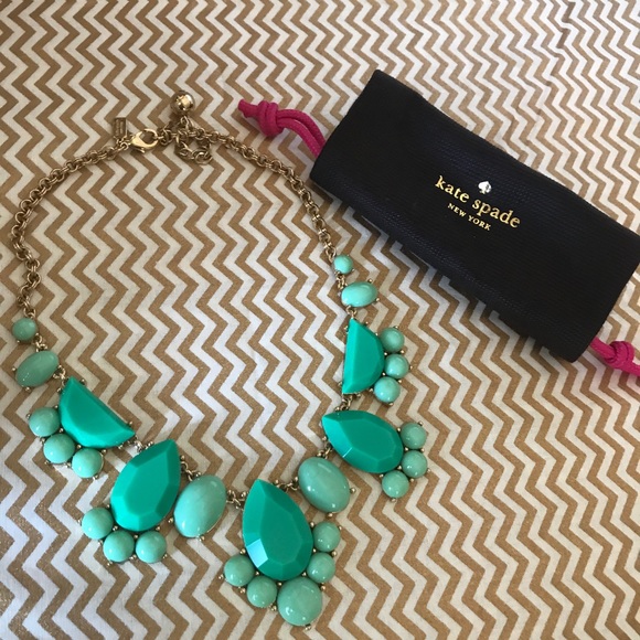 Kate Spade Necklace 👗💕 - Picture 5 of 5