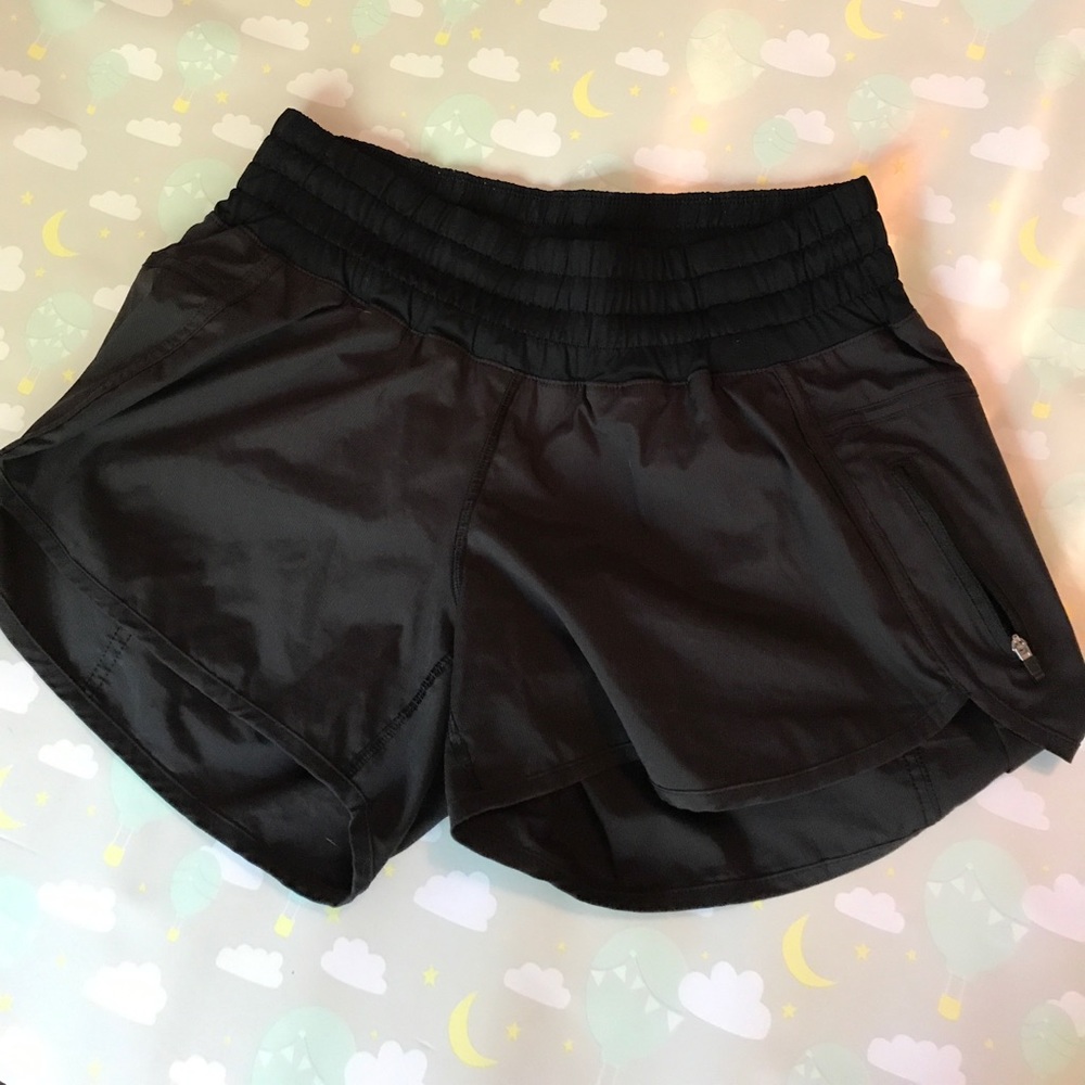 Lululemon running shorts BLACK