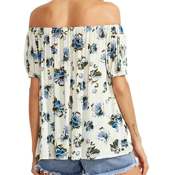 🔴LAST ONE🔴🌿OFF SHOULDER BLOUSE🌿 - Picture 3 of 5