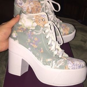 Grey/floral boots from Shelly's London