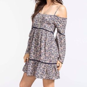 Cold shoulder floral  cute dress